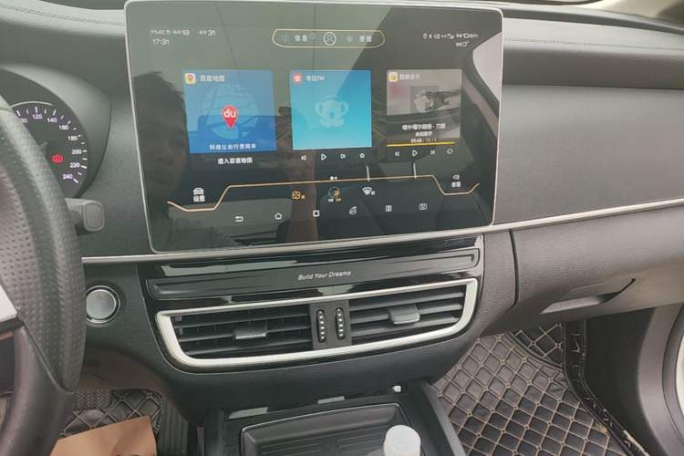 Used BYD Song MAX 2019 1.5T Automatic SmartConnect ZhiLian RuiDong Edition with 6 Seats China VI Standard Audio And AC Panel