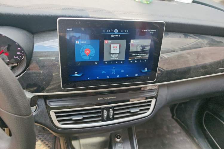Used BYD Song MAX 2019 1.5T Manual Smart Connect Ruiyi Sunroof Model 6 Seats China VI Standard Audio And AC Panel