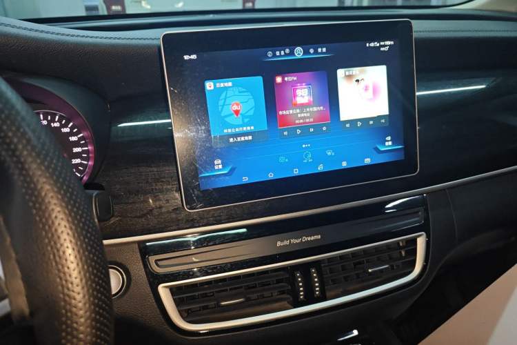 Used BYD Song MAX 2019 1.5T Automatic Smart Connect Ruiyi Sunroof Version 6 Seats China VI Standard Audio And AC Panel