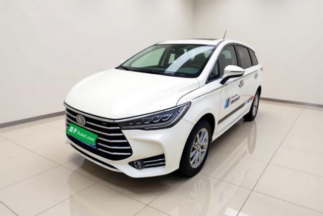 BYD Song MAX 2019 1.5T Manual Smart Connect Ruiyi Model 7 Seats China V Emission Standard с пробегом