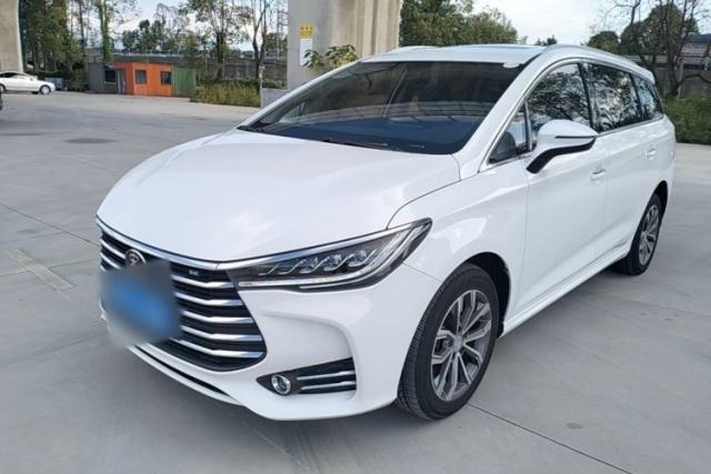 Gebrauchter BYD Song MAX 2019 1.5T Automatic Smart Connect Ruiyi Sunroof Model 7 Seats China VI Standard