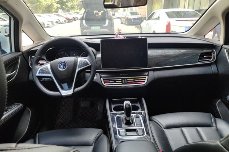Used BYD Song MAX 2019 1.5T Automatic Smart Connect Prestige 7-Seater China VI Standard Center Console