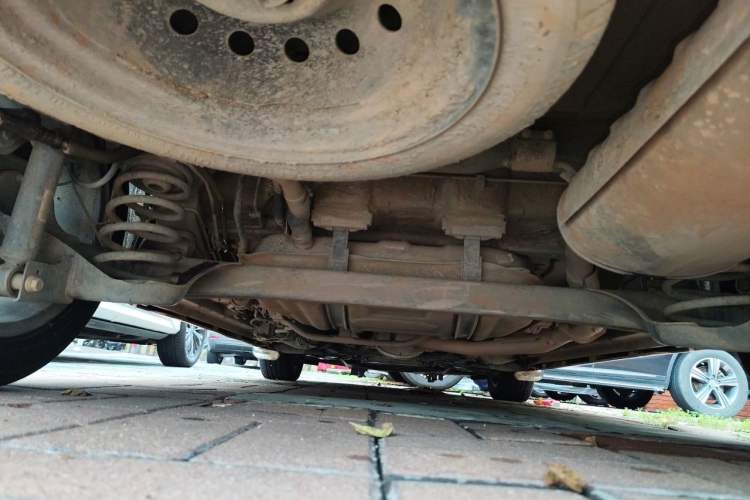 Used BYD Song MAX 2019 1.5T Automatic Smart Connect ZhiLian RuiDong 6-Seater China V Standard Chassis Rear