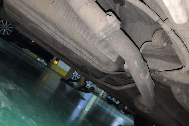 Used BYD Song MAX 2019 1.5T Manual Smart Connect Ruiyi Sunroof Model 7 Seats China VI Standard Chassis Rear Right