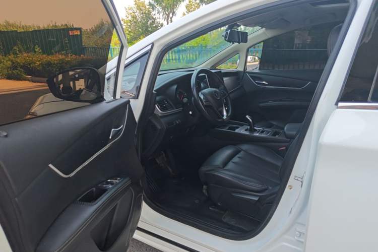 Used BYD Song MAX 2019 1.5T Automatic Smart Connect Ruiyi Sunroof Version 6 Seats China VI Standard Driver Seat
