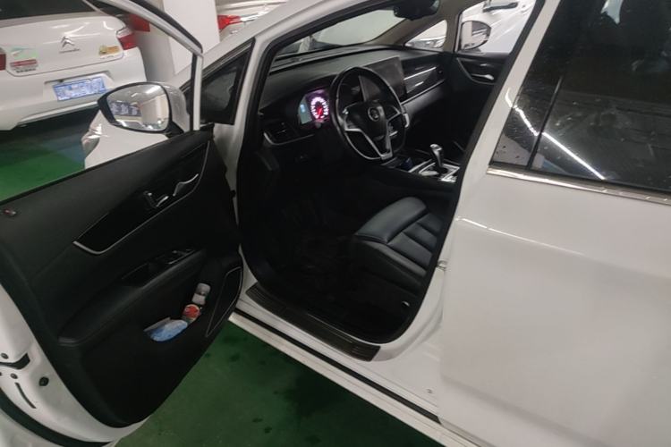Used BYD Song MAX 2019 1.5T Automatic Smart Connect ZhiLian RuiDong 6 Seats China VI Standard Driver Seat