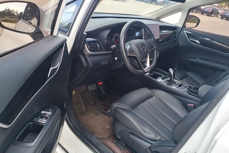 Used BYD Song MAX 2019 1.5T Automatic Smart Connect Ruiyi Sunroof Model 7 Seats China VI Standard Driver Seat