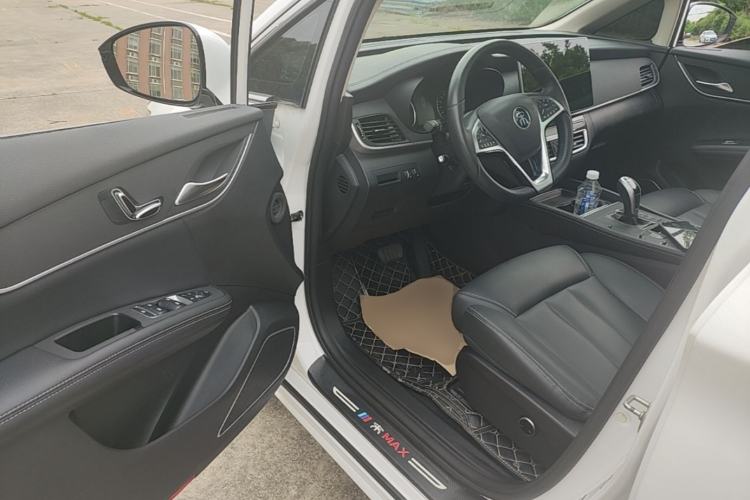 Used BYD Song MAX 2019 1.5T Automatic SmartConnect ZhiLian RuiDong Edition with 6 Seats China VI Standard Driver Seat