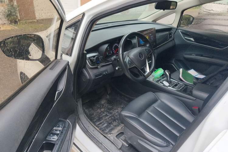 Used BYD Song MAX 2019 1.5T Automatic Smart Connect Prestige 7-Seater China V Standard Driver Seat