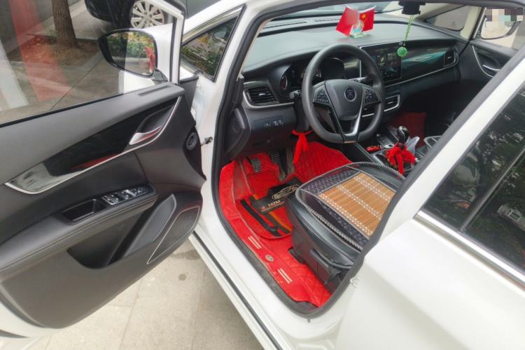 Used BYD Song MAX 2019 1.5T Manual Smart Connect Ruiyi Sunroof Model 7 Seats China VI Standard Driver Seat