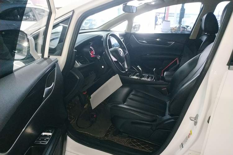 Used BYD Song MAX 2019 1.5T Automatic Smart Connect Ruiyi Sunroof Version 6 Seats China VI Standard Driver Seat