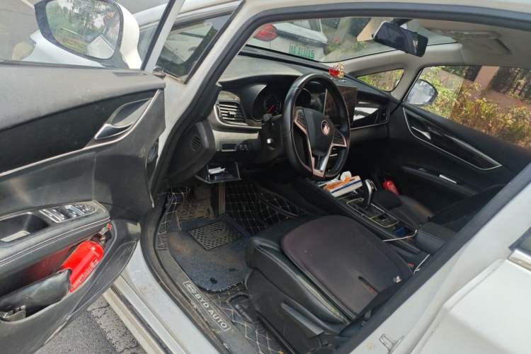 Used BYD Song MAX 2019 1.5T Automatic Smart Connect Ruiyi Sunroof Version 6 Seats China VI Standard Driver Seat