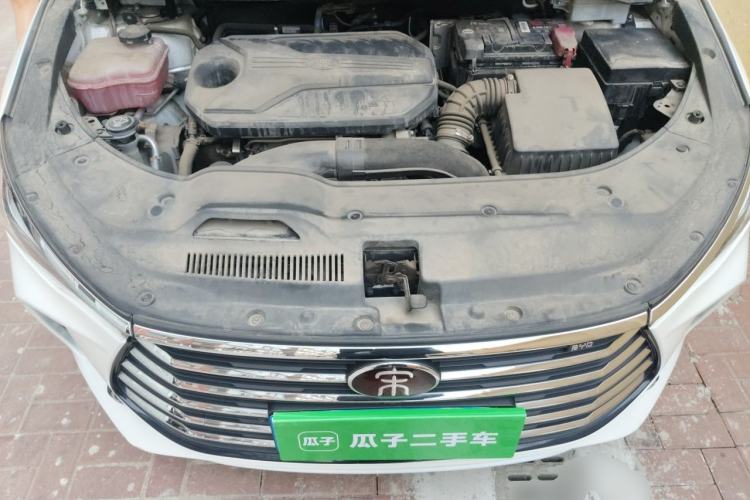 Used BYD Song MAX 2019 1.5T Automatic Smart Connect Ruiyi Sunroof Model 7 Seats China VI Standard Engine Bay