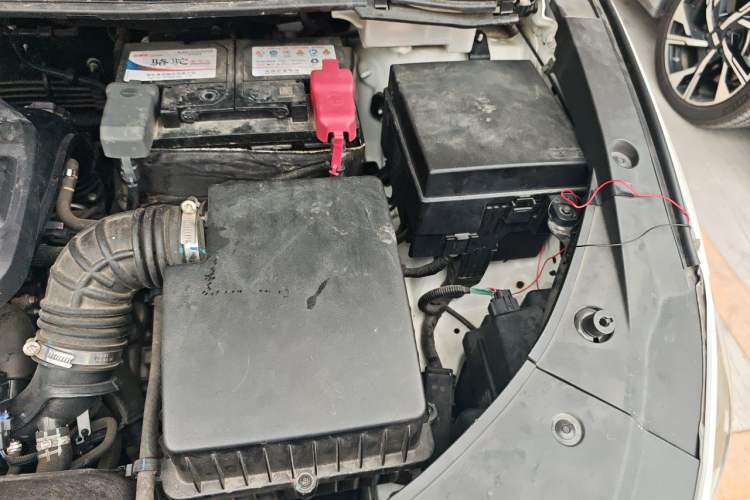 Used BYD Song MAX 2019 1.5T Automatic Smart Connect ZhiLian RuiDong 6-Seater China V Standard Engine Bay Left