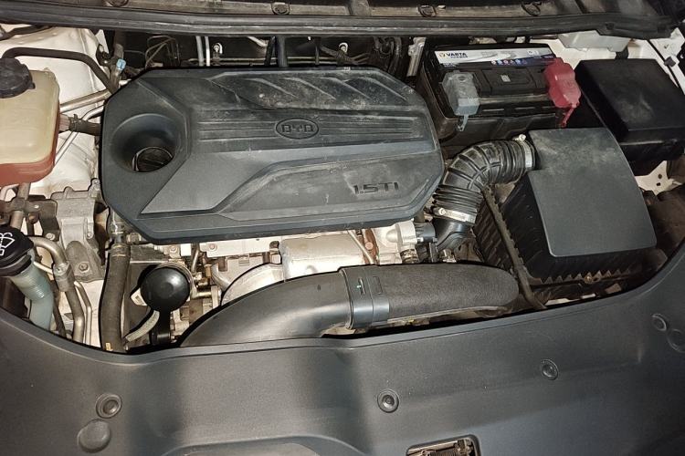 Used BYD Song MAX 2019 1.5T Automatic Smart Connect Prestige 7-Seater China V Standard Engine Bay