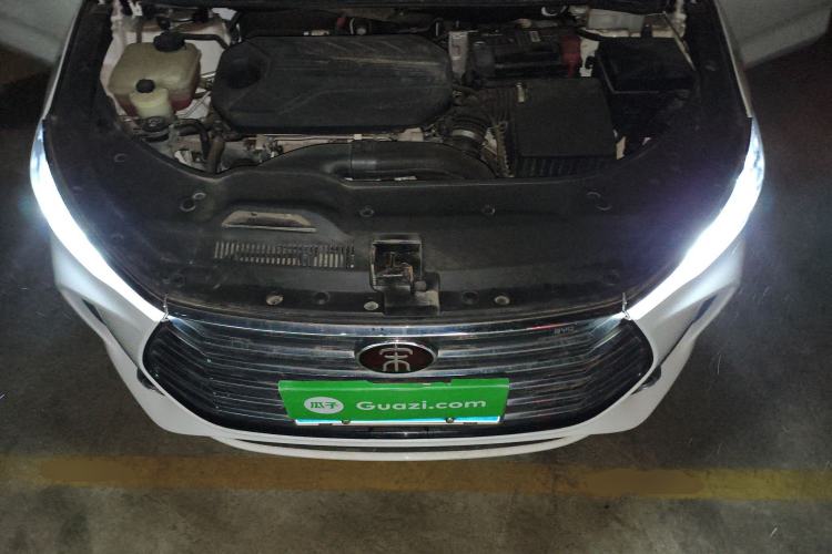 Used BYD Song MAX 2019 1.5T Manual Smart Connect Ruiyi Sunroof Model 7 Seats China VI Standard Engine Bay