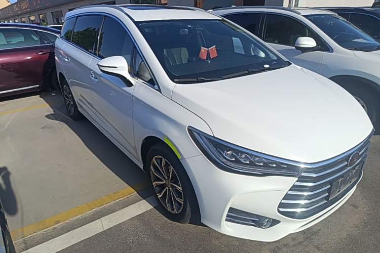 Used BYD Song MAX 2019 1.5T Automatic Smart Connect Ruiyi Sunroof Model 7 Seats China VI Standard Exterior 1