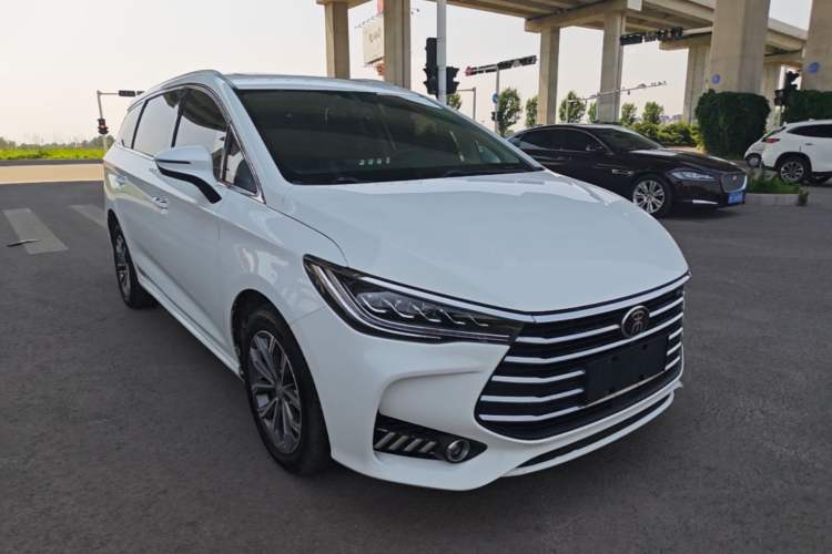 Used BYD Song MAX 2019 1.5T Automatic Smart Connect Ruiyi Sunroof Version 6 Seats China VI Standard Exterior 1