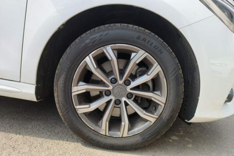 Used BYD Song MAX 2019 1.5T Automatic Smart Connect Prestige 7-Seater China VI Standard Exterior 1