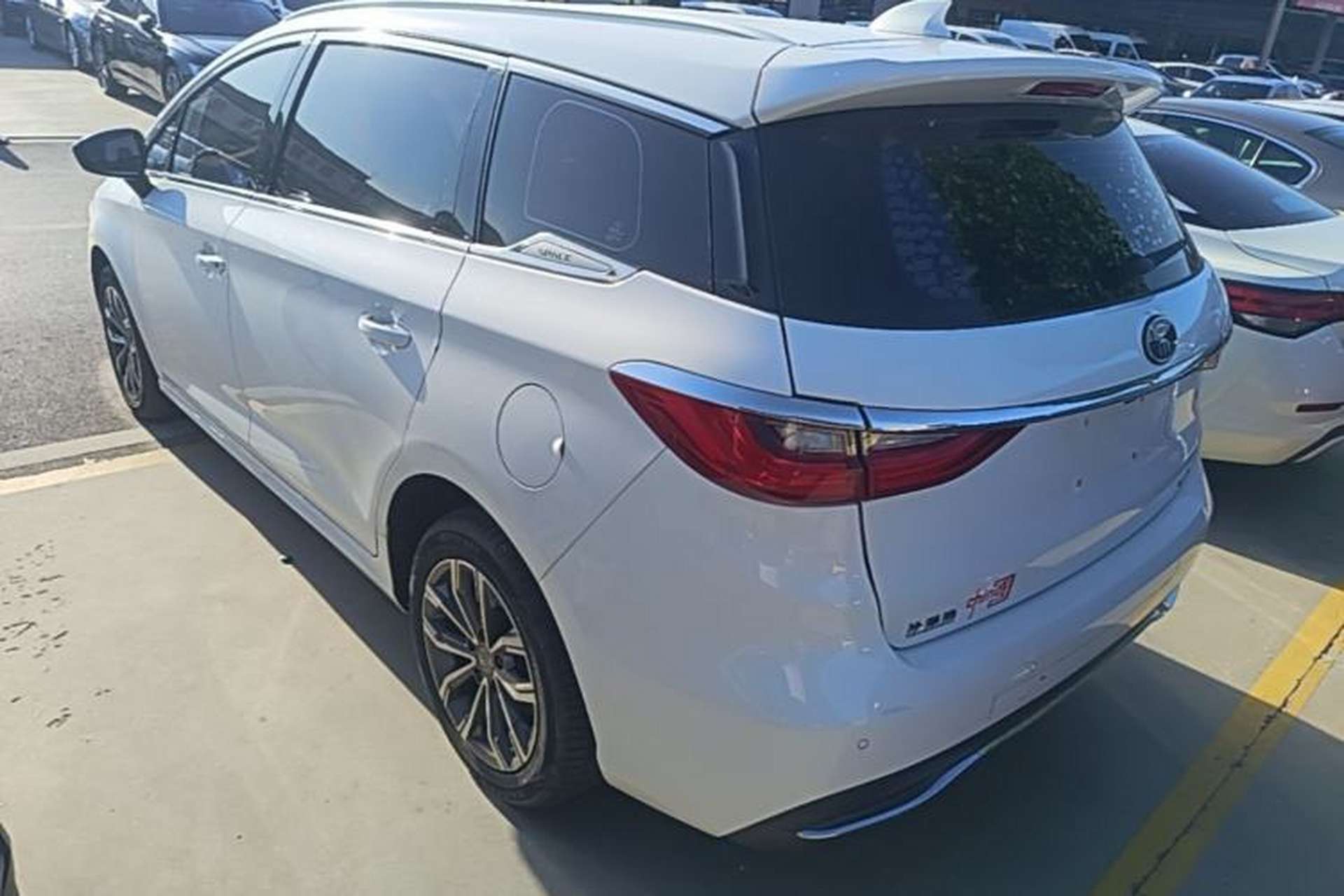 Used BYD Song MAX 2019 1.5T Automatic Smart Connect Ruiyi Sunroof Model 7 Seats China VI Standard Exterior 2