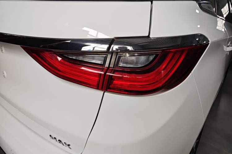 Used BYD Song MAX 2019 1.5T Automatic Smart Connect Ruiyi Sunroof Version 6 Seats China VI Standard Exterior 3