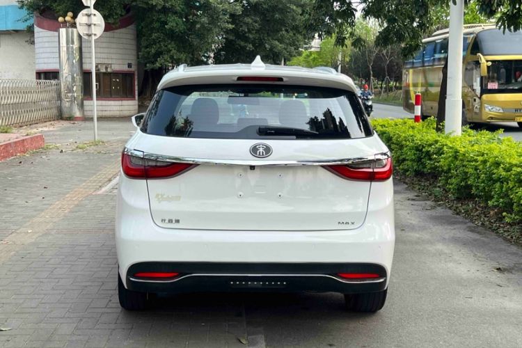 Used BYD Song MAX 2019 1.5T Automatic Smart Connect Ruiyi Sunroof Model 7 Seats China VI Standard Exterior 3