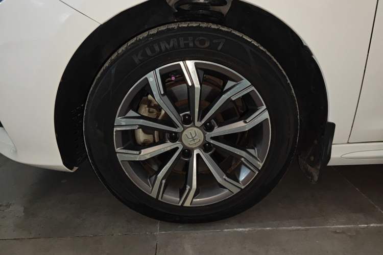 Used BYD Song MAX 2019 1.5T Automatic Smart Connect Ruiyi Sunroof Version 6 Seats China VI Standard Exterior 4