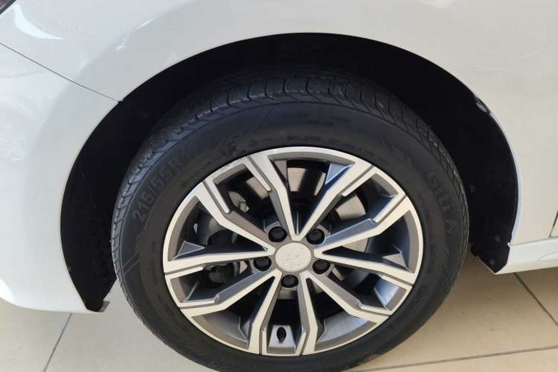 Used BYD Song MAX 2019 1.5T Automatic Smart Connect Ruiyi Sunroof Model 7 Seats China VI Standard Exterior 4