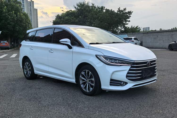 Used BYD Song MAX 2019 1.5T Automatic Smart Connect Ruiyi Sunroof Model 7 Seats China VI Standard Exterior 5