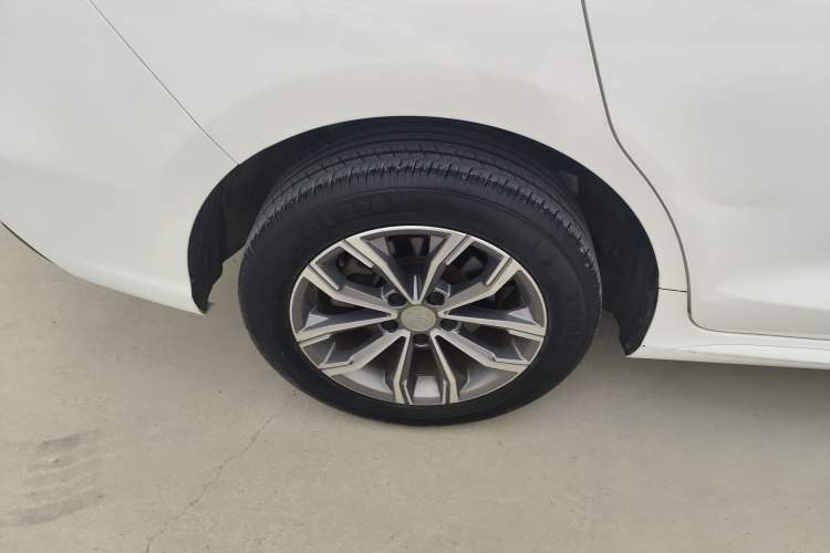 Used BYD Song MAX 2019 1.5T Automatic Smart Connect Ruiyi Model 7 Seats China V Emission Standard Exterior 5