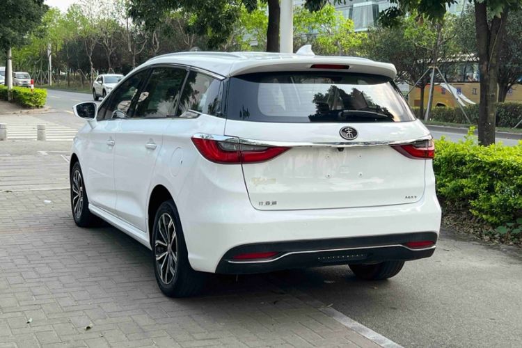 Used BYD Song MAX 2019 1.5T Automatic Smart Connect Ruiyi Sunroof Model 7 Seats China VI Standard Exterior 6