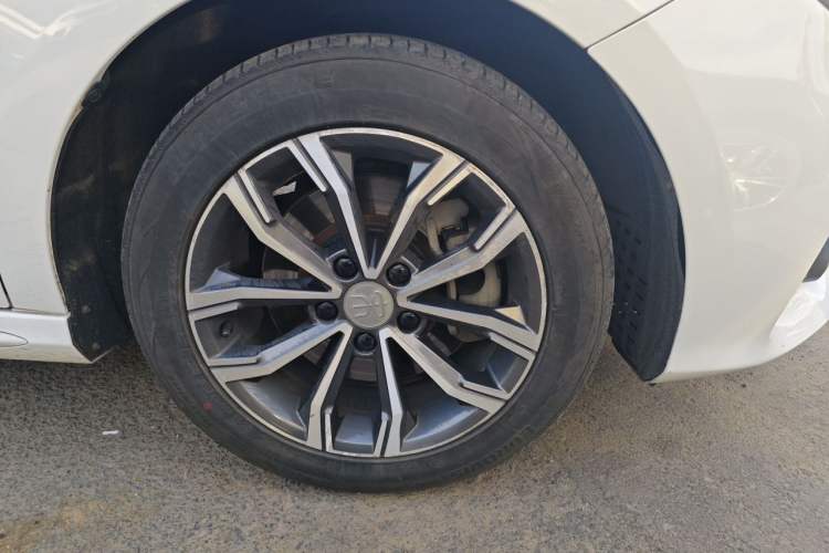 Used BYD Song MAX 2019 1.5T Automatic Smart Connect Ruiyi Sunroof Version 6 Seats China VI Standard Exterior 7
