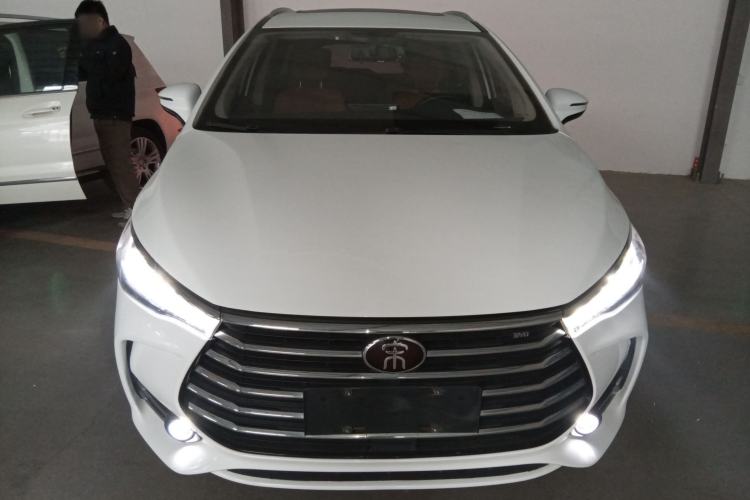 Used BYD Song MAX 2019 1.5T Automatic Smart Connect Ruiyi Sunroof Version 6 Seats Emission Standard China V Front