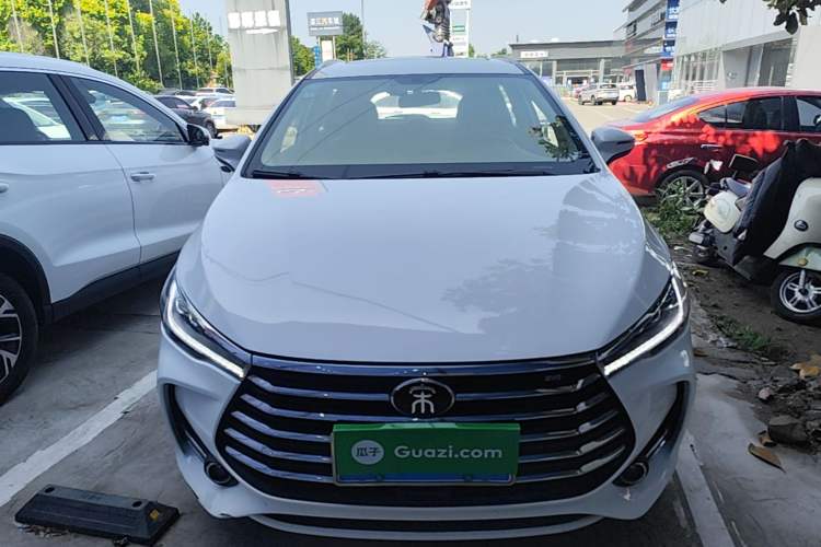 Used BYD Song MAX 2019 1.5T Automatic Smart Connect Ruiyi Sunroof Model 7 Seats China VI Standard Front