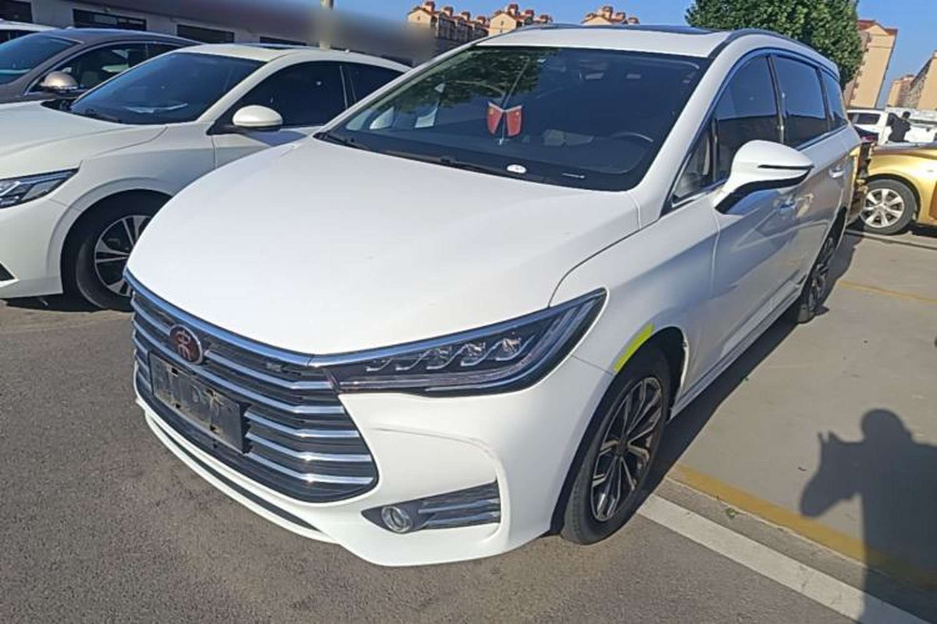 Used BYD Song MAX 2019 1.5T Automatic Smart Connect Ruiyi Sunroof Model 7 Seats China VI Standard Front Left 45 Deg