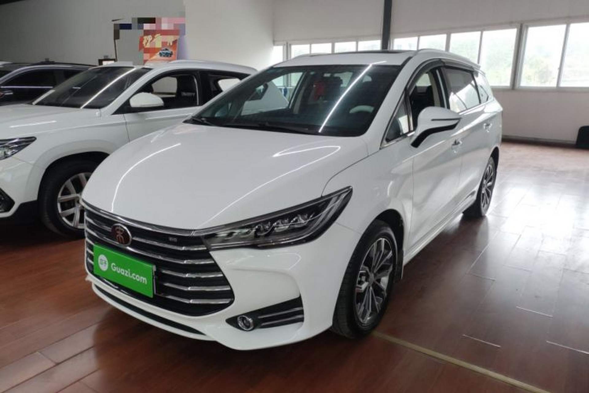 Used BYD Song MAX 2019 1.5T Automatic Smart Connect Ruiyi Sunroof Model 7 Seats China VI Standard Front Left 45 Deg