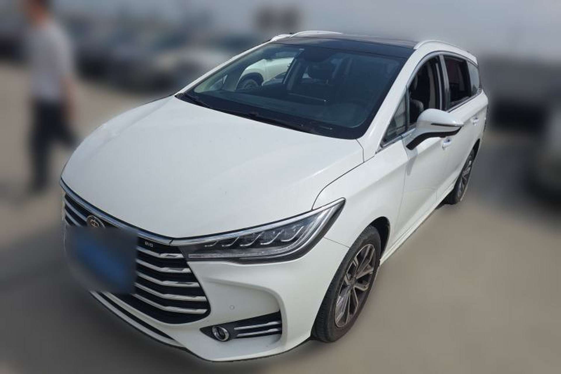Used BYD Song MAX 2019 1.5T Automatic Smart Connect Luxurious 6-Seater China VI Standard Front Left 45 Deg