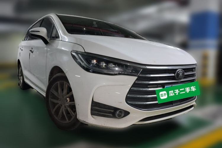 Used BYD Song MAX 2019 1.5T Manual Smart Connect Ruiyi Sunroof Model 7 Seats China VI Standard Front Right 45 Deg