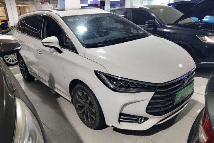 Used BYD Song MAX 2019 1.5T Automatic Smart Connect Ruiyi Sunroof Version 6 Seats China VI Standard Front Right 45 Deg
