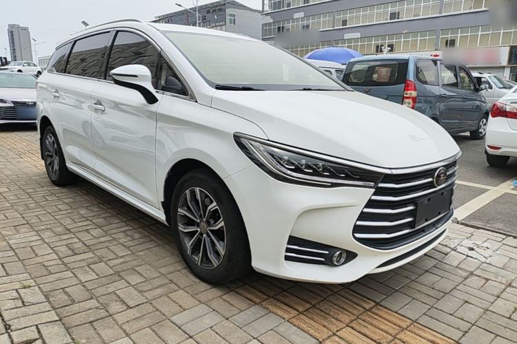 Used BYD Song MAX 2019 1.5T Automatic Smart Connect Ruiyi Sunroof Model 7 Seats China VI Standard Front Right 45 Deg