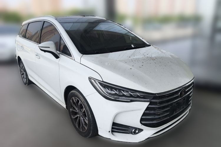 Used BYD Song MAX 2019 1.5T Automatic Smart Connect ZhiLian RuiDong 6-Seater China V Standard Front Right 45 Deg