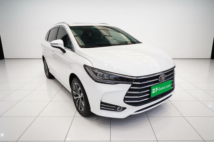 Used BYD Song MAX 2019 1.5T Automatic Smart Connect Ruiyi Sunroof Model 7 Seats China VI Standard Front Right 45 Deg