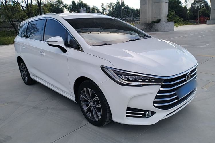 Used BYD Song MAX 2019 1.5T Automatic Smart Connect Ruiyi Sunroof Model 7 Seats China VI Standard Front Right 45 Deg