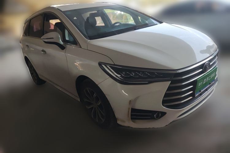 Used BYD Song MAX 2019 1.5T Automatic Smart Connect Ruiyi Sunroof Version 6 Seats China VI Standard Front Right 45 Deg