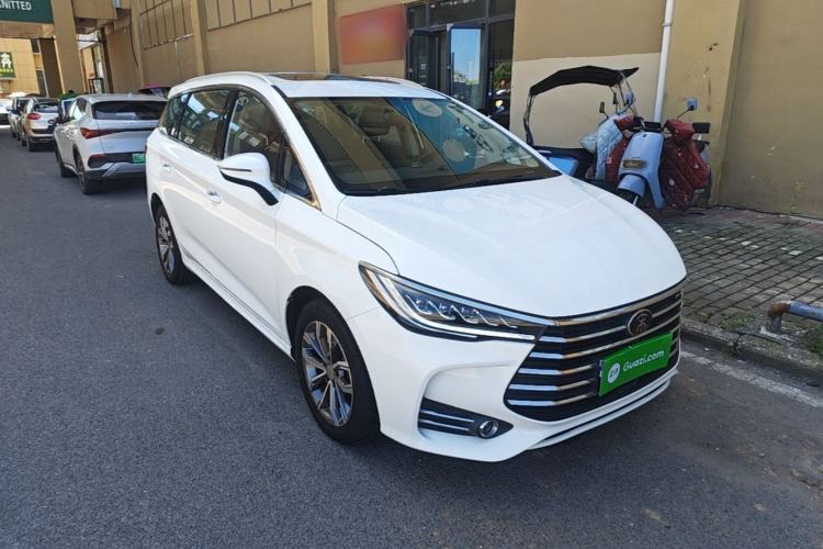 Used BYD Song MAX 2019 1.5T Automatic Smart Connect Ruiyi Sunroof Model 7 Seats China VI Standard Front Right 45 Deg