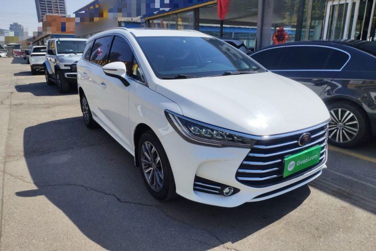 Used BYD Song MAX 2019 1.5T Automatic Smart Connect Ruiyi Sunroof Version 6 Seats China VI Standard Front Right 45 Deg