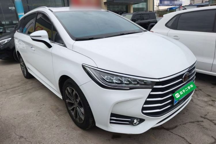 Used BYD Song MAX 2019 1.5T Automatic Smart Connect Ruiyi Sunroof Version 6 Seats China VI Standard Front Right 45 Deg