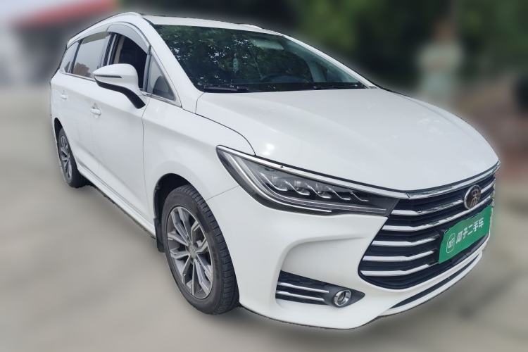 Used BYD Song MAX 2019 1.5T Automatic Smart Connect Ruiyi Sunroof Model 7 Seats China VI Standard Front Right 45 Deg