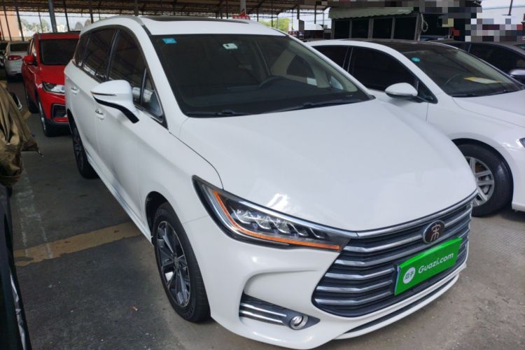 Used BYD Song MAX 2019 1.5T Automatic Smart Connect Ruiyi Sunroof Version 6 Seats China VI Standard Front Right 45 Deg