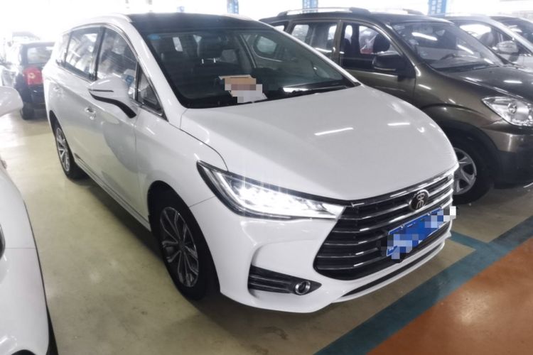 Used BYD Song MAX 2019 1.5T Automatic Smart Connect Prestige 7-Seater China VI Standard Front Right 45 Deg